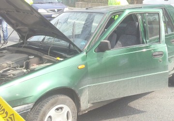 A intrat cu maşina în şanţ, pe DN 22 C